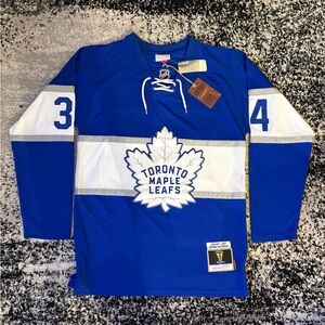 Mitchell & Ness AUSTON MATTHEWS 2017 Maple Leafs Jersey - size M (Tall) - NEW